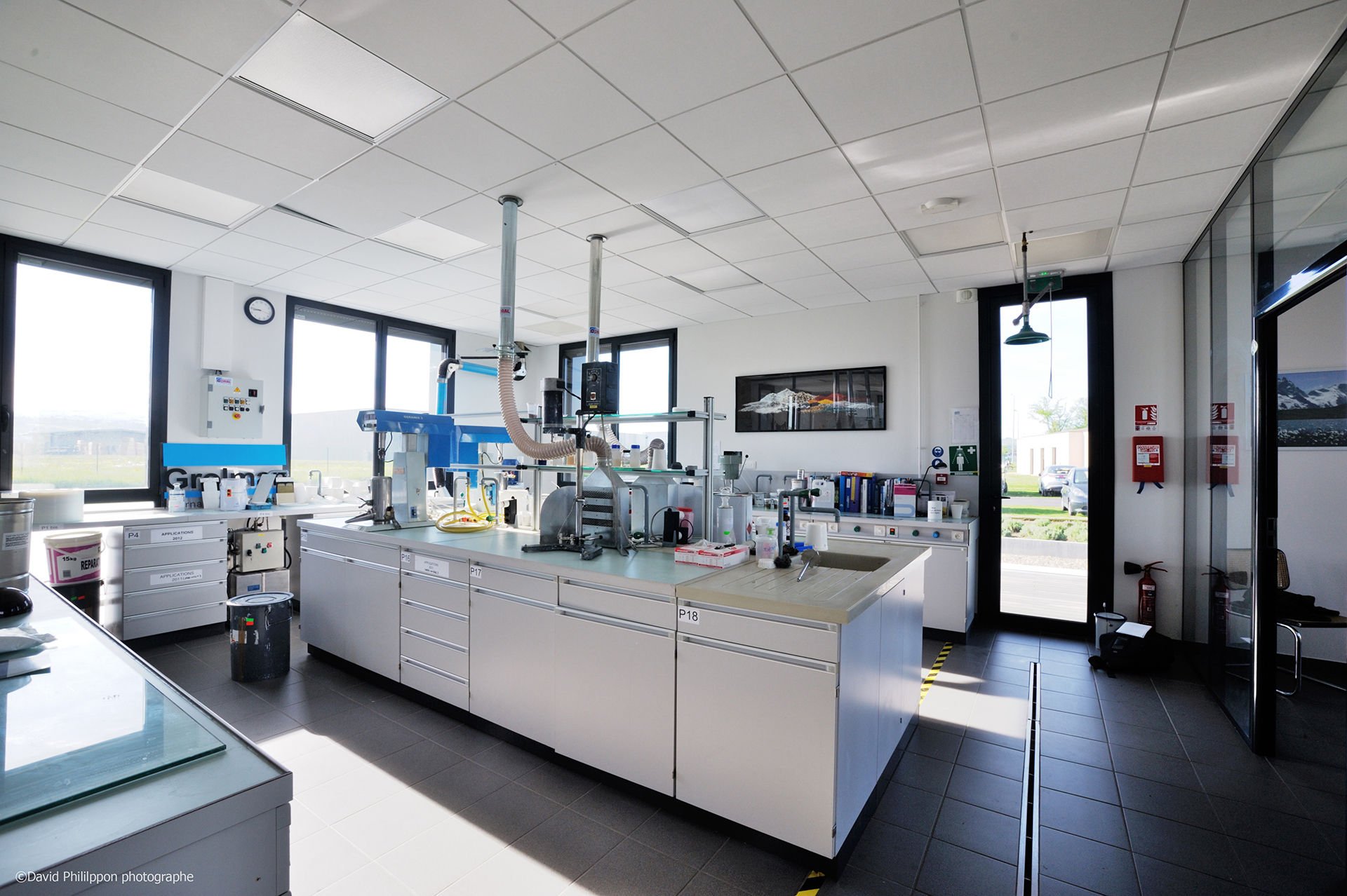 Construction d’un laboratoire et de bureaux BBC Atelier d